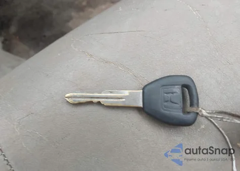 2000 Honda Accord 3.0 Ex из США, поврежденный, VIN 1HGCG1659YA095702